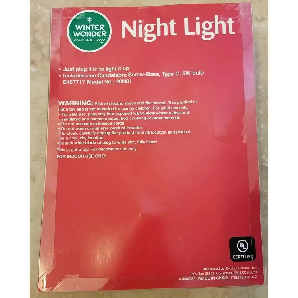 WinterWonderLane Reindeer Night Light w/‎ Light Bulb Xmas Wreath NEW